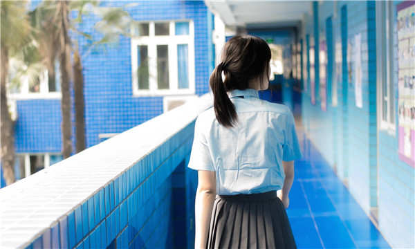 新市如何找到一个可以帮助我生孩子的女人？